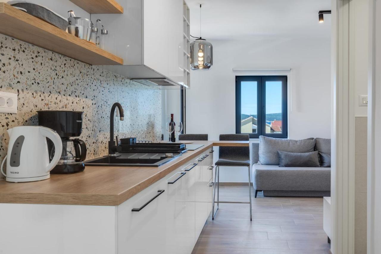 Residence Jonathan Биоград на Мору Екстериор снимка