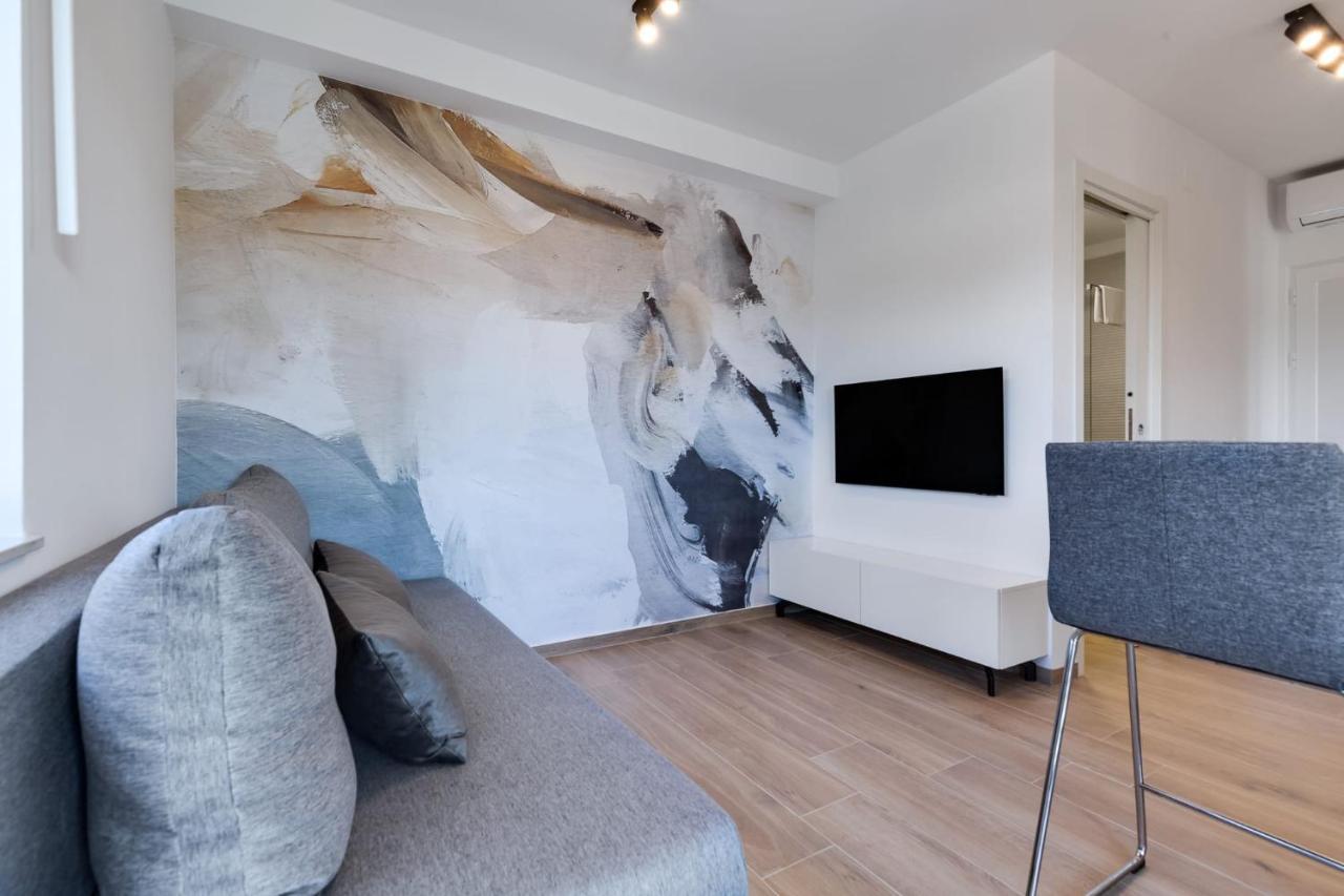 Residence Jonathan Биоград на Мору Екстериор снимка