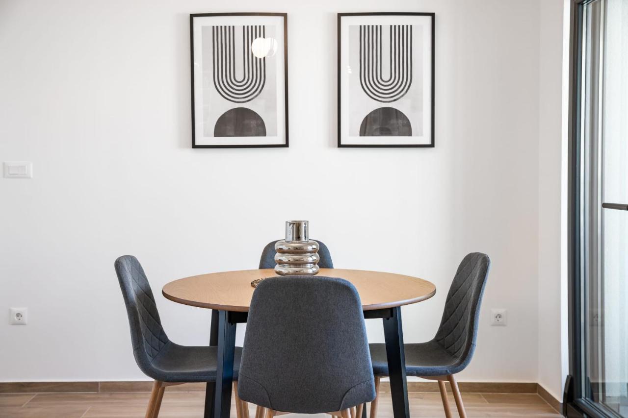Residence Jonathan Биоград на Мору Екстериор снимка