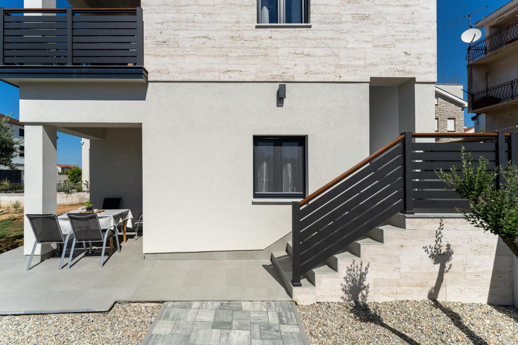 Residence Jonathan Биоград на Мору Екстериор снимка