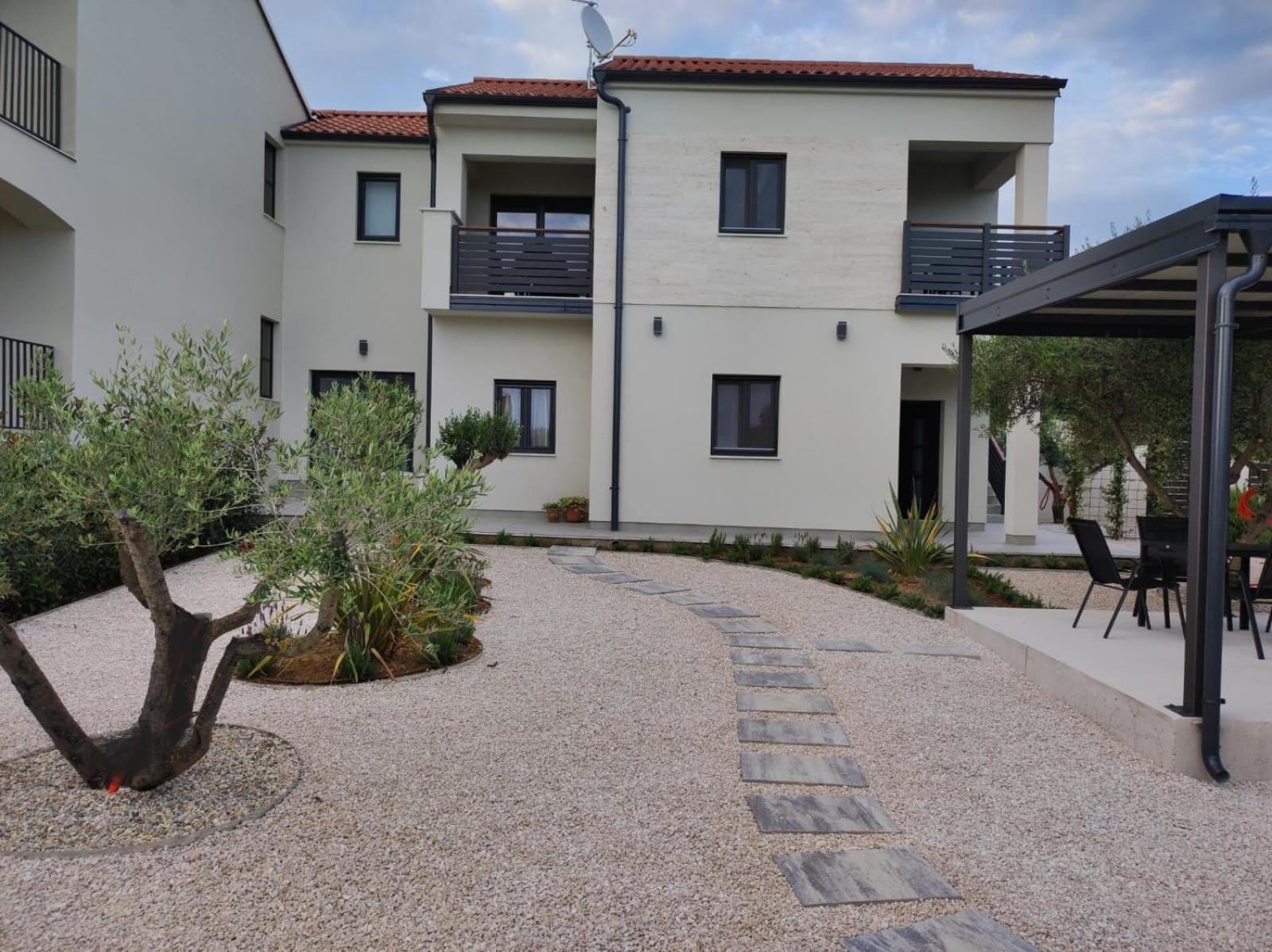 Residence Jonathan Биоград на Мору Екстериор снимка